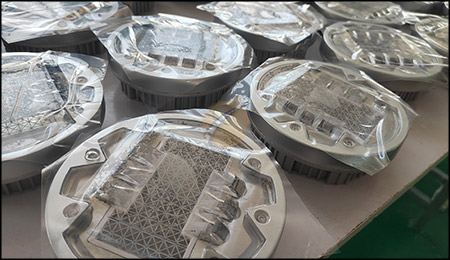 solar road stud il300