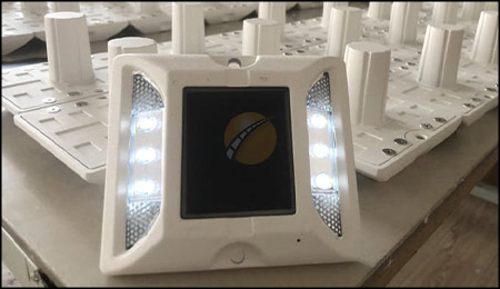 tachas solares nokin