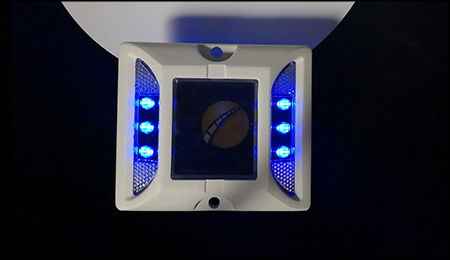 solar-road-stud-light-for-sale