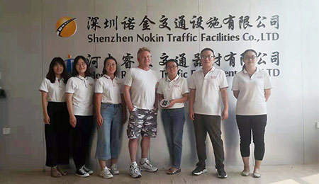 solar road stud manufacturer