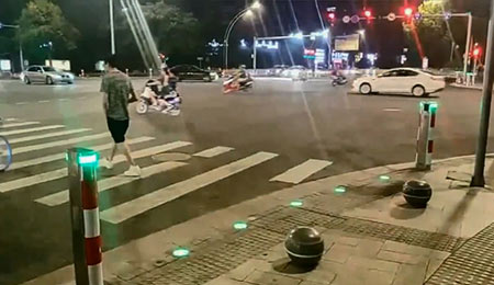 solar led road studs