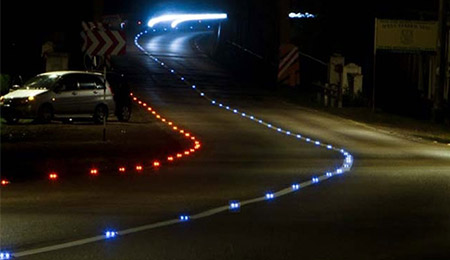 Solar road stud on road