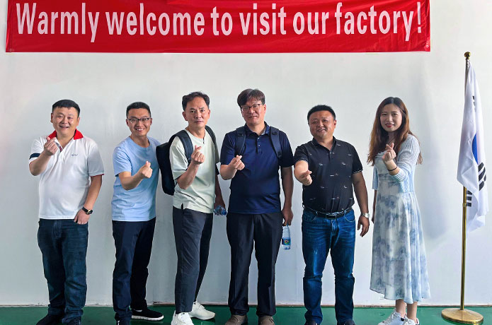 Visita de clientes coreanos