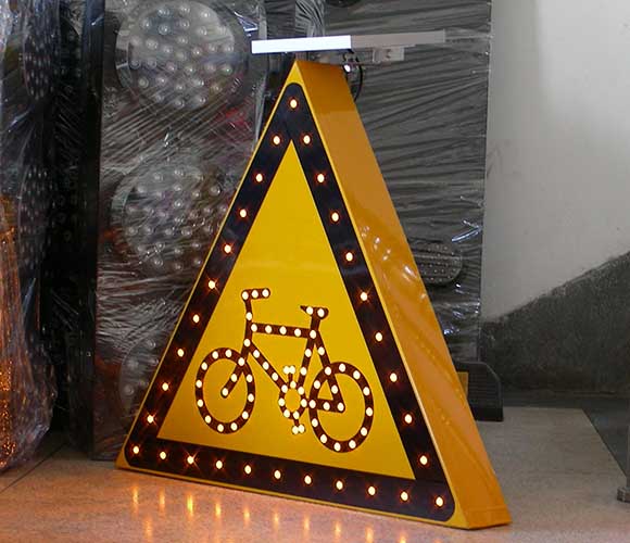 señales de tráfico solares_3