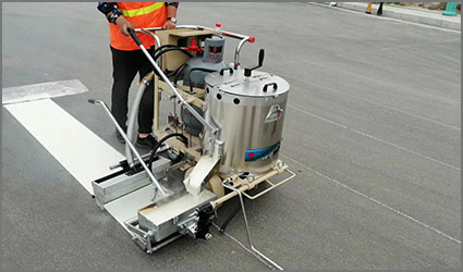 thermoplastic-road-marking-machine